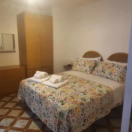 La Terrazza Di Anna Ferienhaus *